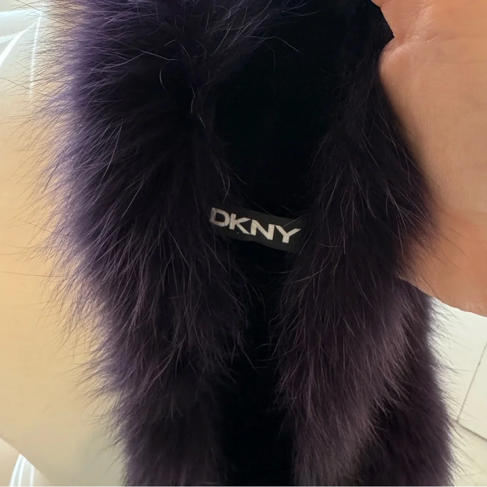 DKNY deep purple long fox fur boa velvet backed super fluffy ?genuine fur? - Picture 6 of 14